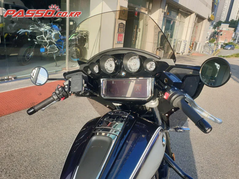 BMW R 18 B 2022 바이올렛 사진 4