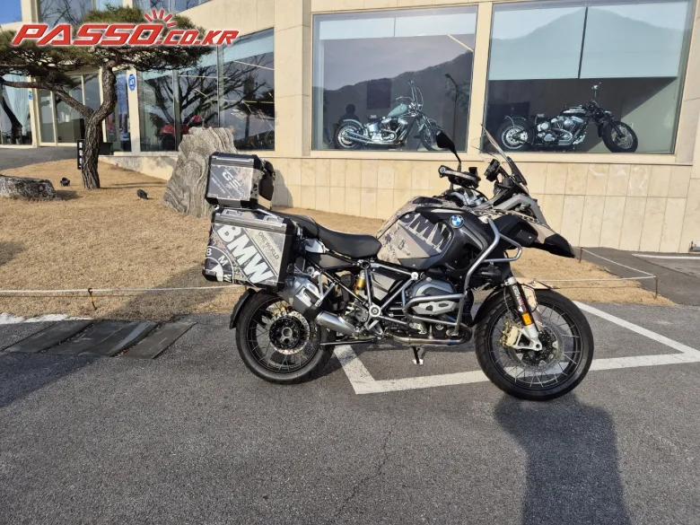 BMW R 1200 GS 어드벤처 2018 블랙 사진 1