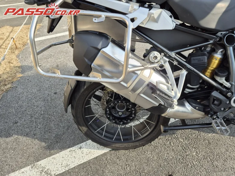BMW R 1200 GS 어드벤처 2018 블랙 사진 7