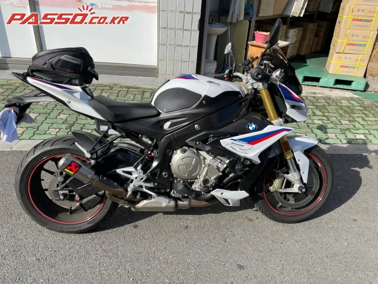 BMW S1000R 2018 화이트 사진 1