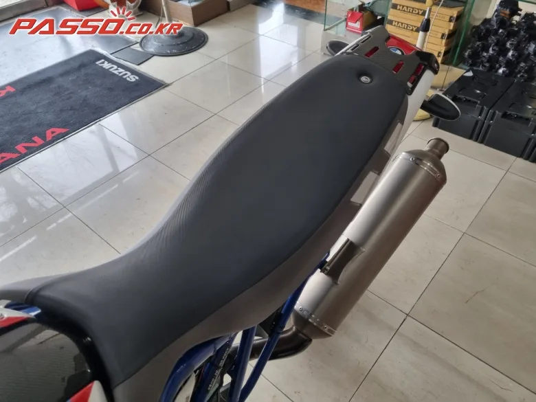 BMW R1200HP2 메가모토 2009 블루&화이트 사진 8