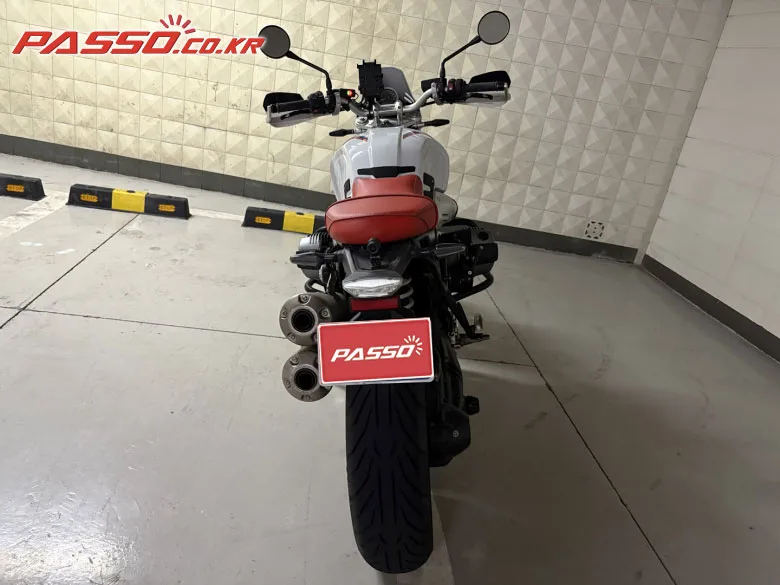 BMW 알나인티 어반GS 2021 버건디 사진 3
