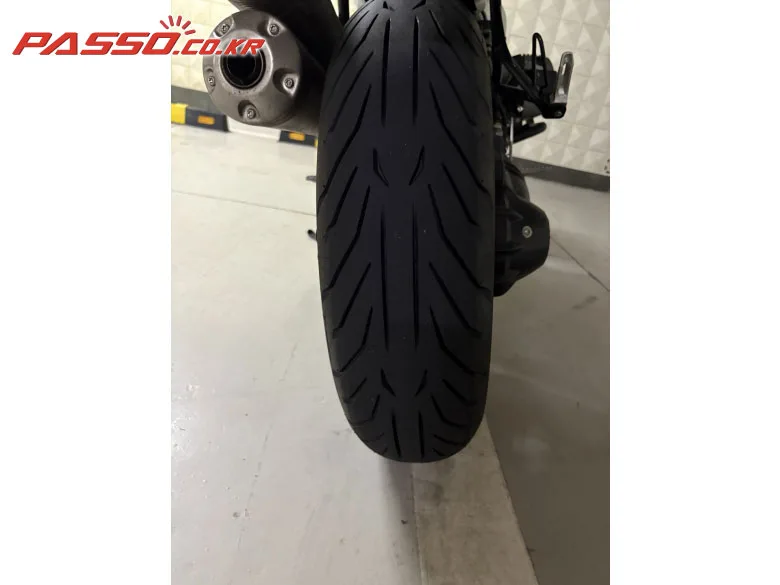 BMW 알나인티 어반GS 2021 버건디 사진 6