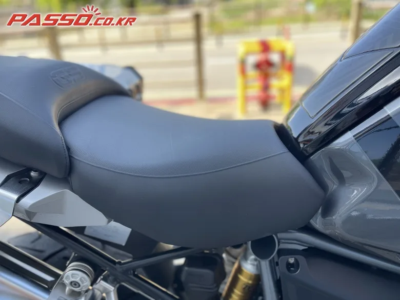 BMW R 1250 GS 어드벤처 2022 블랙 사진 8