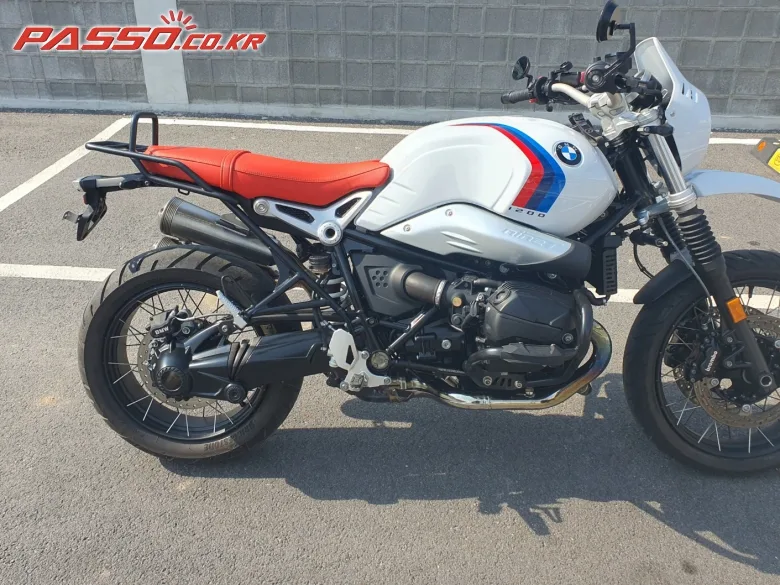 BMW R nine T 어반 GS 2021 화이트