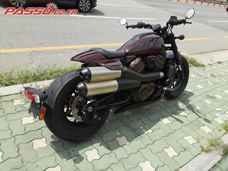 할리데이비슨 스포스터 S 2021 버건디 사진 7