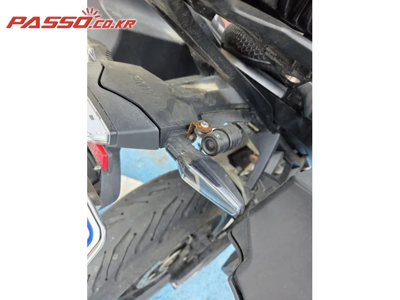 BMW F900 XR 2022 레드 사진 8