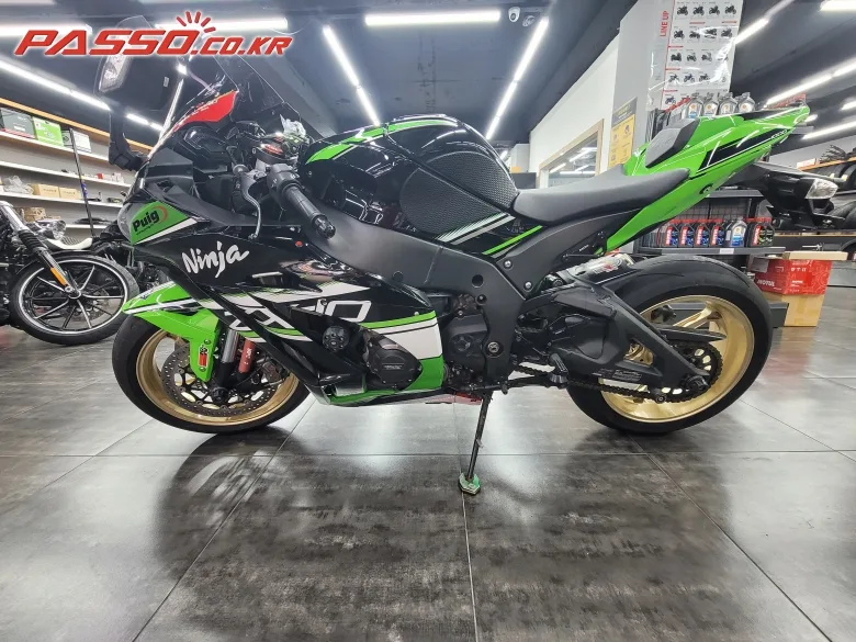 가와사키 닌자 ZX 10 R 2017 그린 사진 2