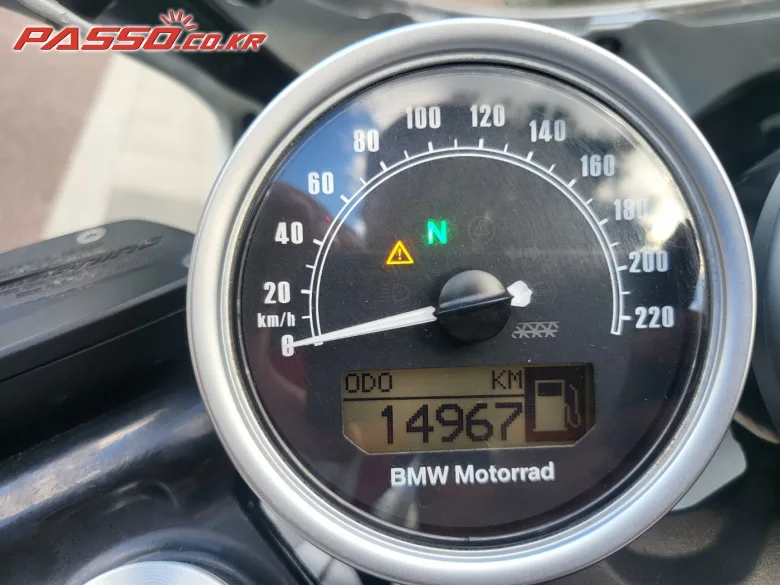 BMW 레이서 2018 화이트 사진 6