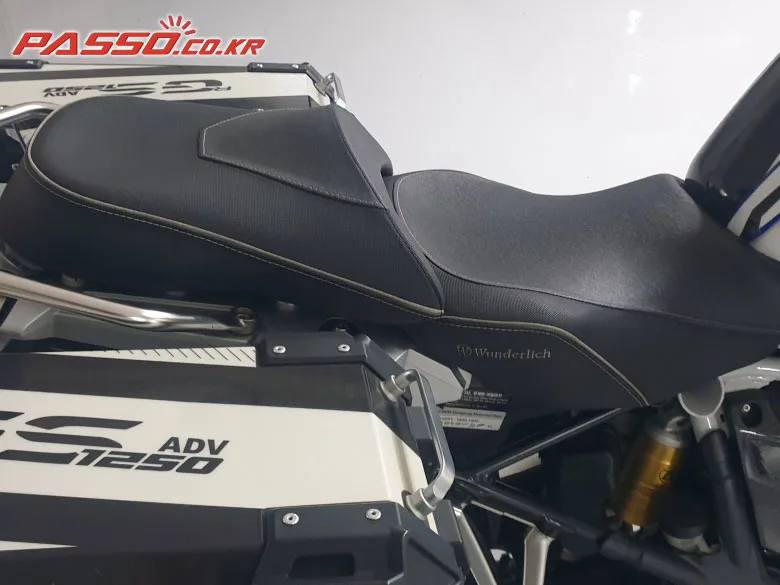BMW R1250GS 어드벤처 2019 블랙 사진 8