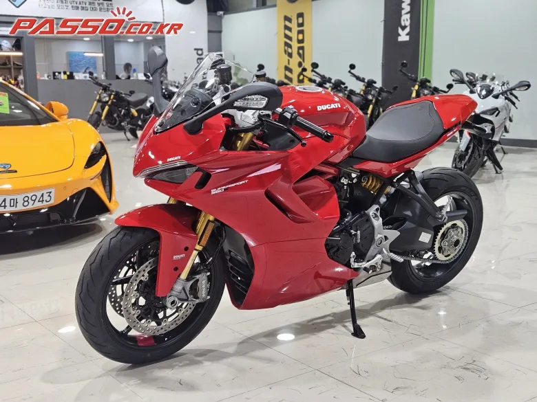 두카티 슈퍼스포츠 950 S 2024 두카티 레드 사진 7