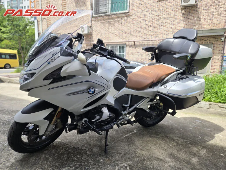 BMW R 1250 RT 2022 화이트 사진 2