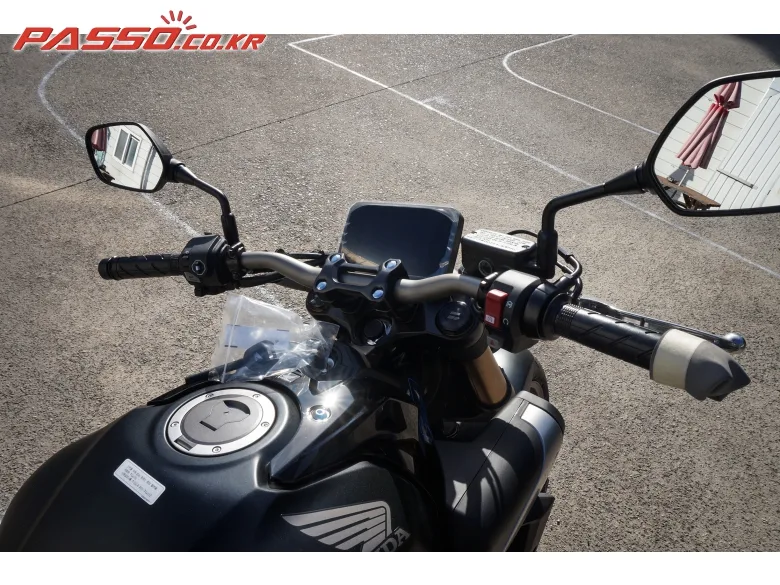 혼다 CB650R 2024 블랙 사진 4