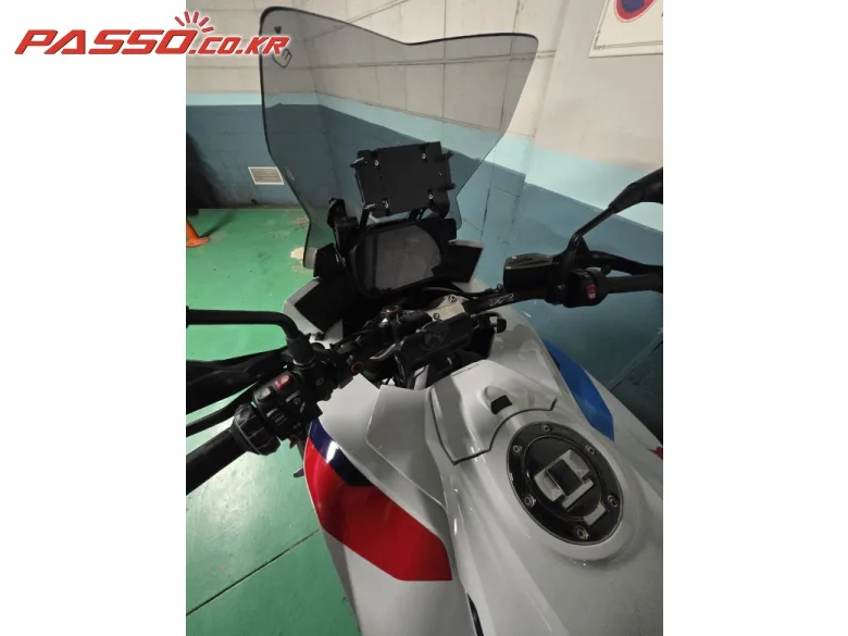 BMW S1000XR M패키지 2022 화이트 사진 5
