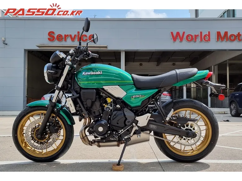 가와사키 Z650RS 2023 그린 사진 2