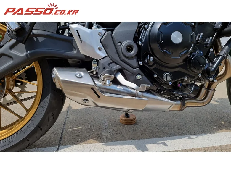 가와사키 Z650RS 2023 그린 사진 7