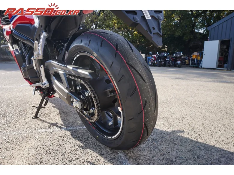 혼다 CBR650R E-Clutch 2024 레드 사진 6