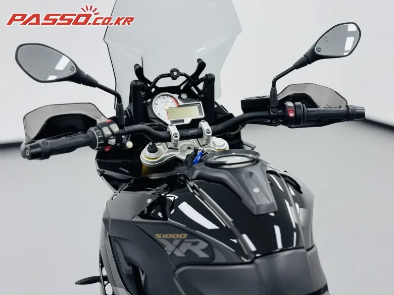 BMW S 1000 XR 2019 블랙 사진 4