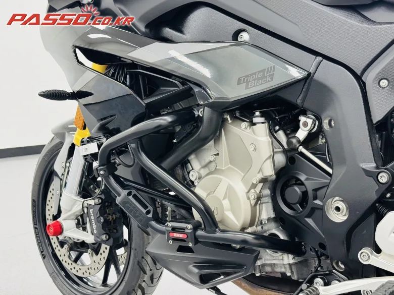 BMW S 1000 XR 2019 블랙 사진 5