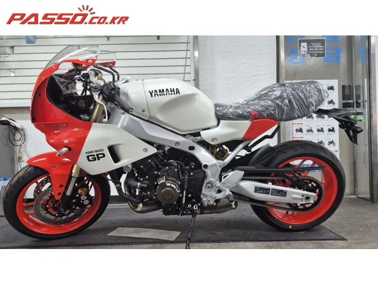 야마하 XSR900GP 2024 레드 사진 2
