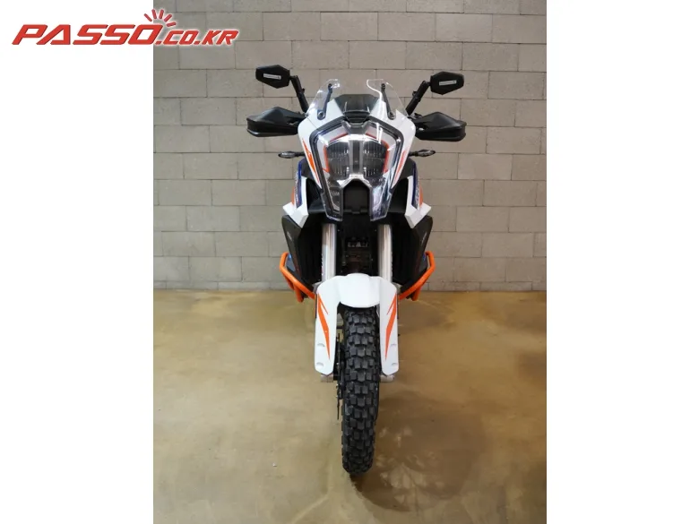 KTM 두카티 슈퍼 어드벤처 R 2022 오렌지 사진 4