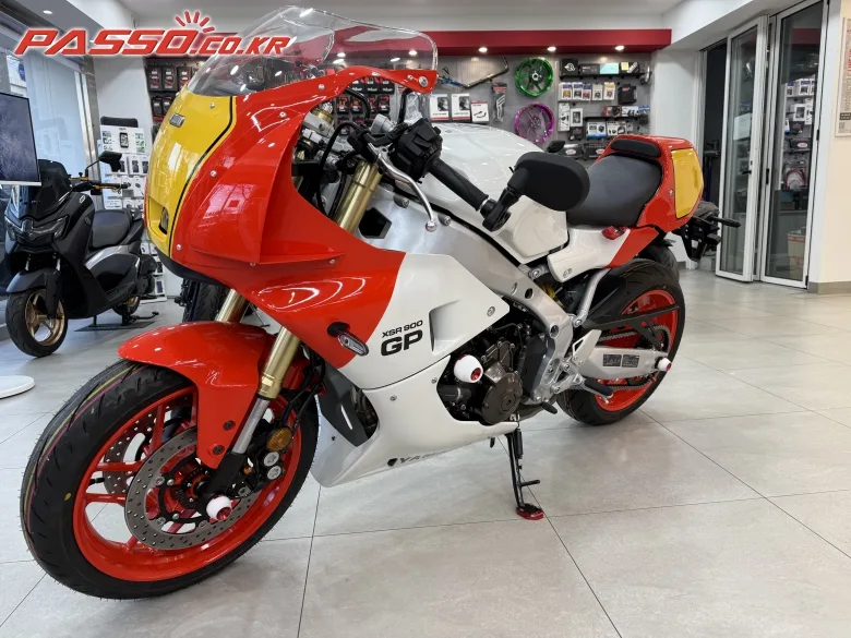 야마하 XSR 900 GP 2025 레드 사진 2