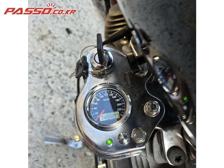 할리데이비슨 883 R 2005 블랙 사진 2