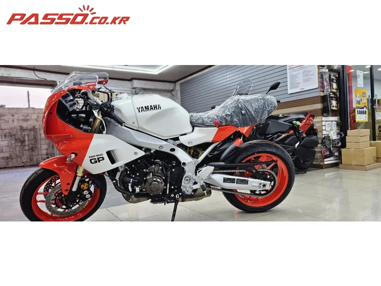 야마하 XSR 900 GP 2024 레드 사진 2