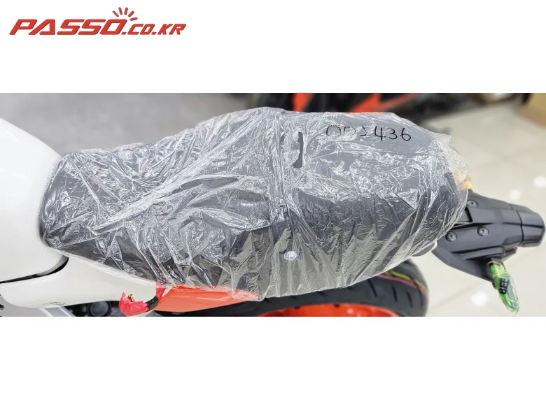 야마하 XSR 900 GP 2024 레드 사진 8