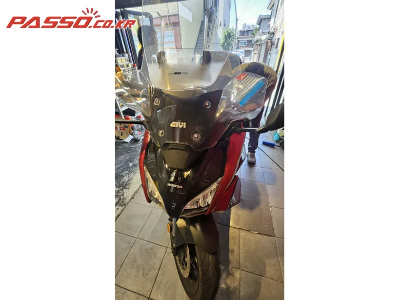 혼다 포르자 750 2021 버건디 사진 6
