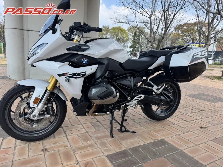 BMW R1250RS 2023 화이트 사진 2