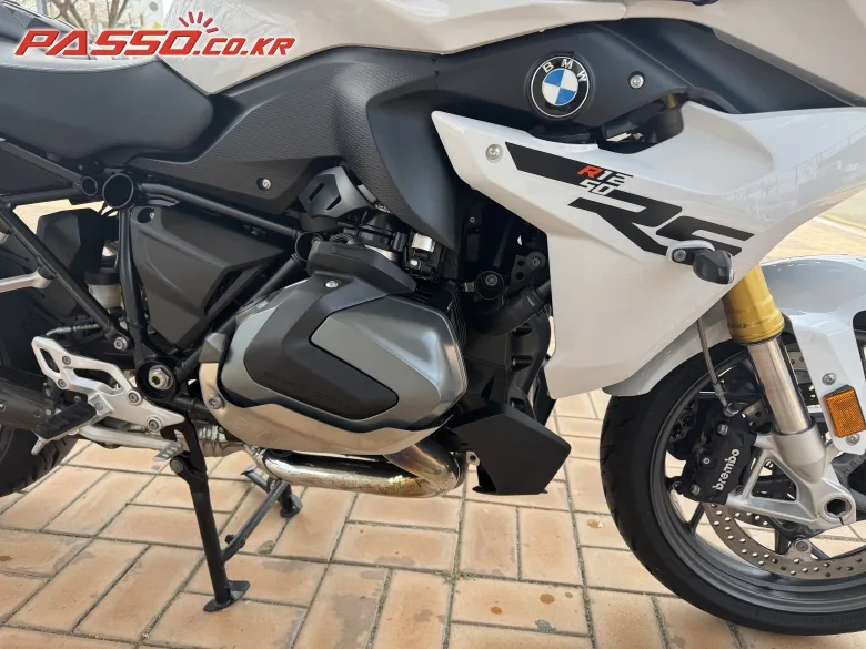 BMW R1250RS 2023 화이트 사진 5