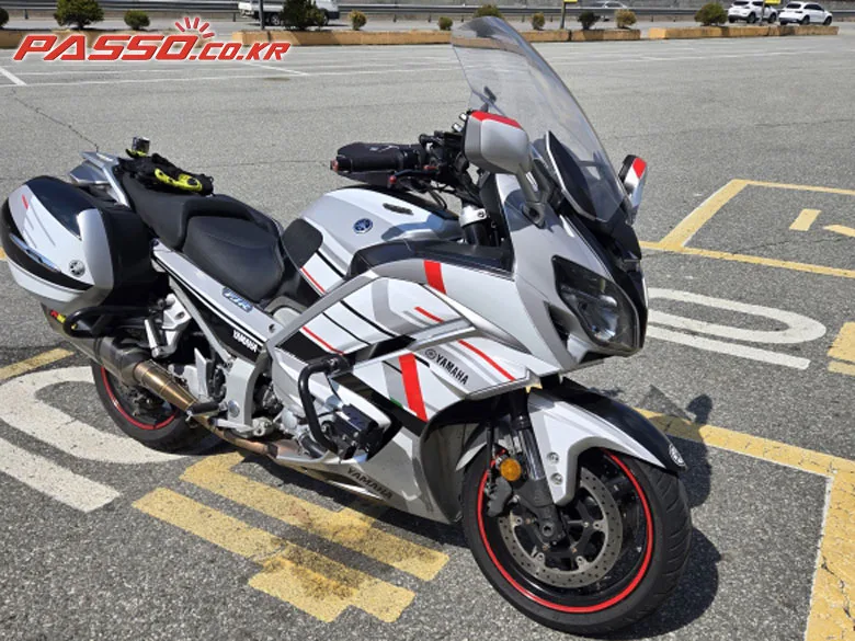 야마하 FJR1300AS 2016 화이트 사진 1