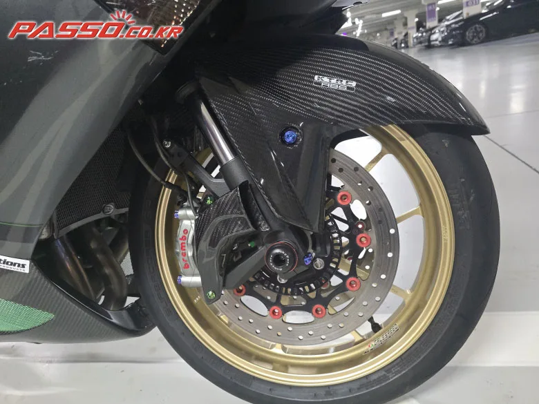가와사키 ZZR1400 2019 블랙 사진 6
