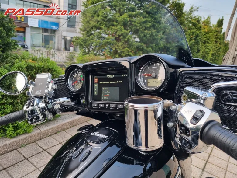 인디언모터사이클 치프테인 2020 블랙 사진 4