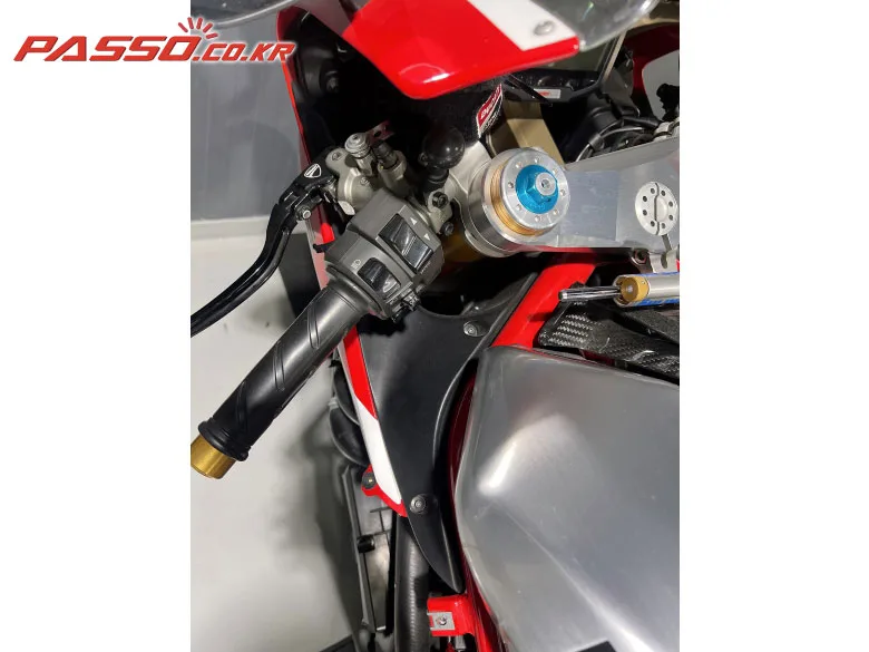 두카티 1198 S 2010 레드 사진 8