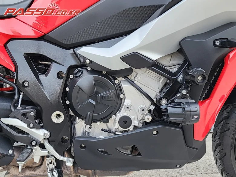 BMW S 1000 XR 2020 레드 사진 5