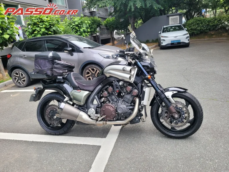 야마하 Vmax1700 2009 실버 사진 1