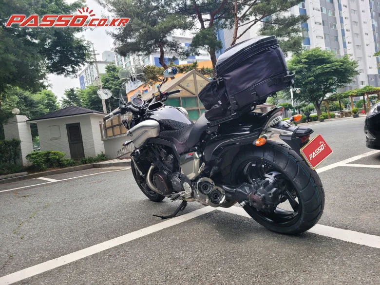 야마하 Vmax1700 2009 실버 사진 5