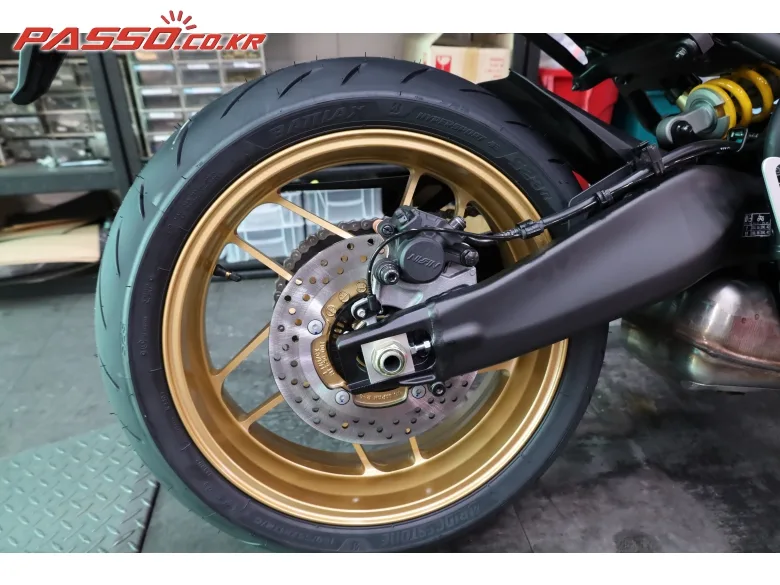 야마하 XSR 900 2025 레드 사진 6