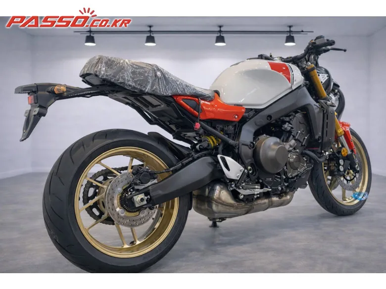 야마하 XSR900 ABS 2025 레드 사진 3