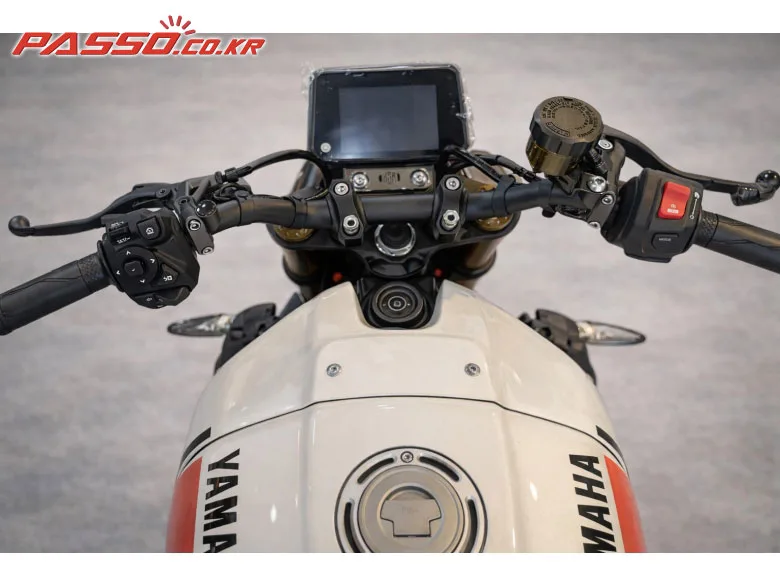 야마하 XSR900 ABS 2025 레드 사진 4