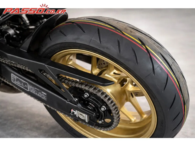 야마하 XSR900 ABS 2025 레드 사진 6