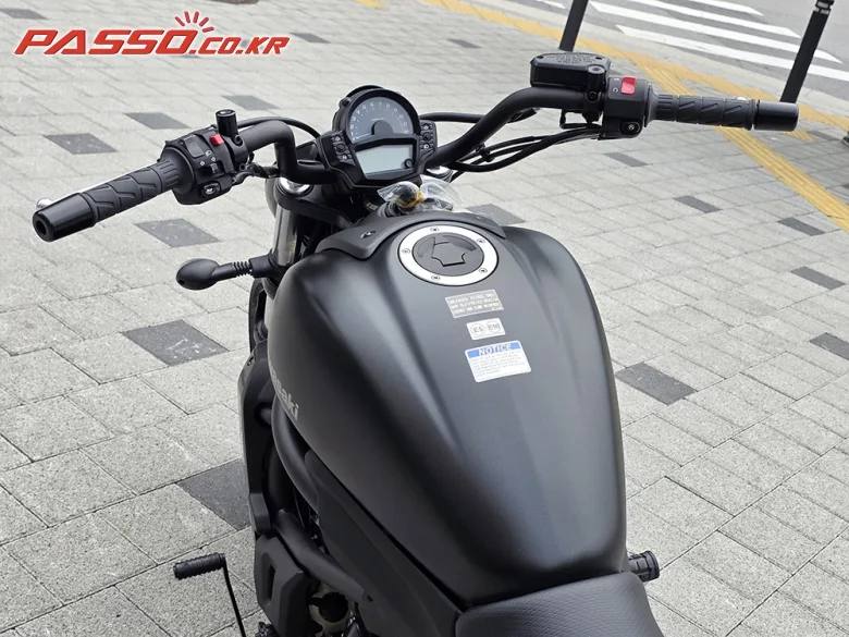가와사키 발칸 S 650ABS 2023 블랙 사진 4