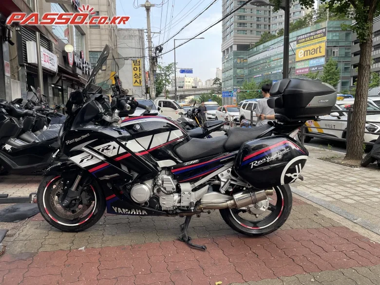 야마하 FJR 1300 AS 2013 블랙 사진 2