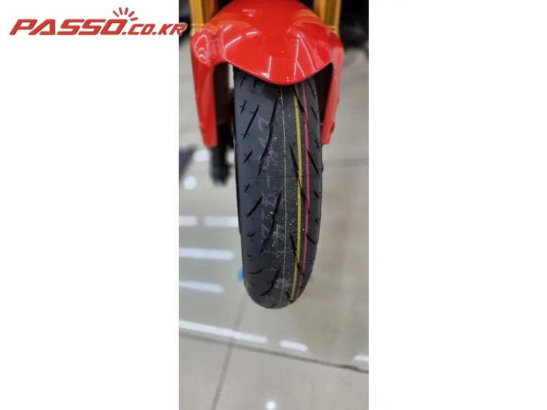 야마하 XSR 900 2025 레드 사진 6