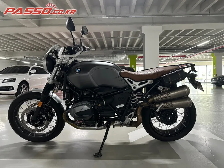 BMW R nine T 어반 GS 2023 블랙 사진 2