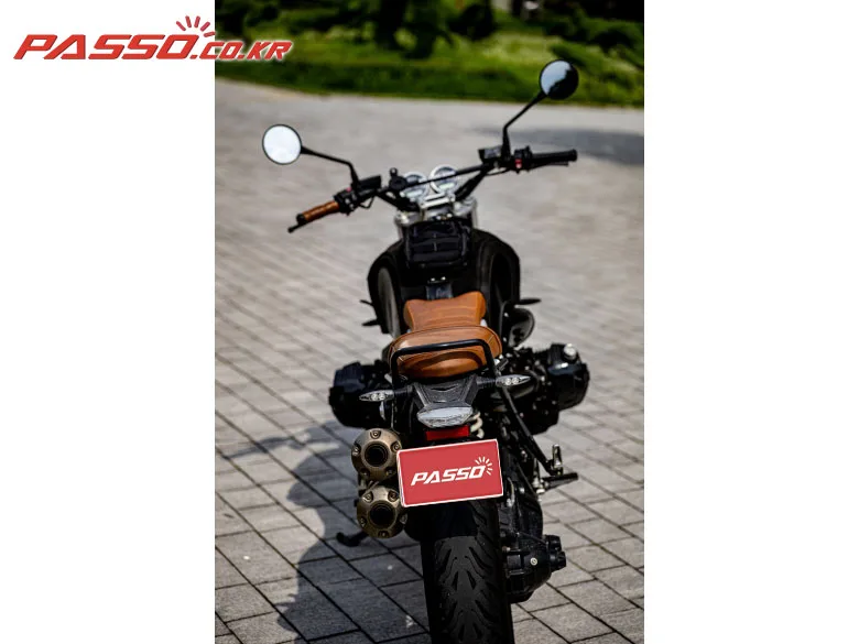 BMW R nine T 스크램블러 2019 블랙 사진 3
