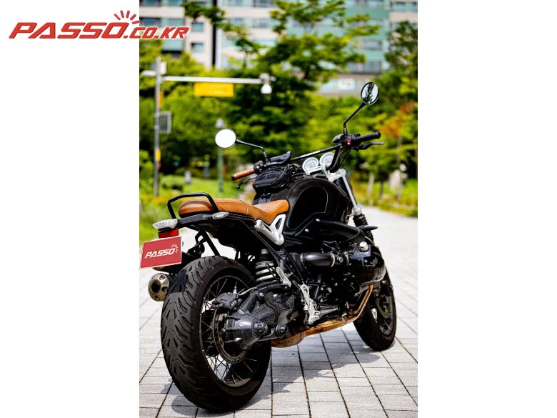 BMW R nine T 스크램블러 2019 블랙 사진 7