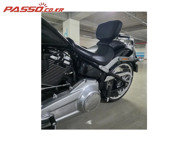 할리데이비슨 팻보이 107 2020 블랙 사진 7